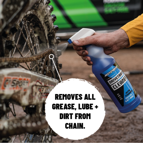 Motoverde Drivetrain Chain Cleaner cleaning dirt bike chain.